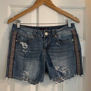 Seven for all mankind jeans shorts distressed with embroidered ribbon trim 8